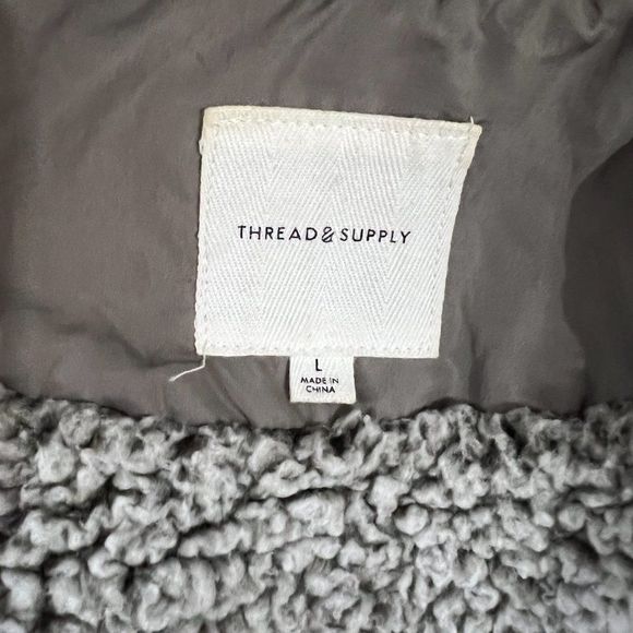 NWOT THREAD & SUPPLY Green Quilted Snap Button Zipper Down Utility Jacket (L) - Picture 9 of 11